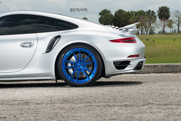 Фото дисков Strasse Wheels SV1 Deep Concave Monoblock Другой цвет на Porsche 911 VII