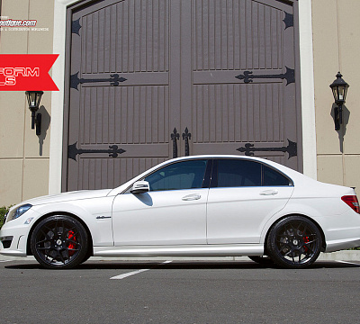 Фото дисков HRE FF01 на Mercedes-Benz C-Class (W204)