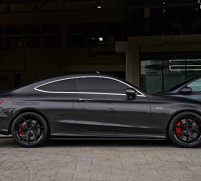 Фото дисков Vossen HF-5 на Mercedes-Benz C-Class (W205)