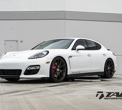 Фото дисков HRE P101 на Porsche Panamera I