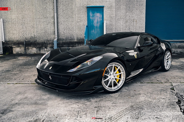Ferrari 812 Superfast