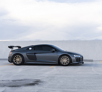 Фото дисков Strasse Wheels SV10 Track на Audi R8 (4S)