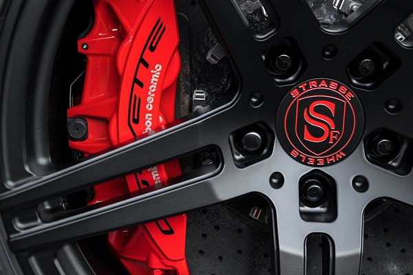 Фото дисков Strasse Wheels SP5R Deep Concave Monoblock Черный сатин на Chevrolet Corvette C7