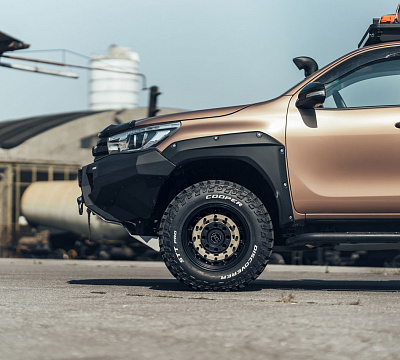 Фото дисков Black Rhino ARSENAL на Toyota Hilux VIII