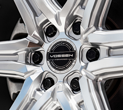 Фото дисков Vossen HF6-2 на Lincoln Navigator IV