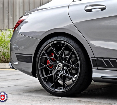 Фото дисков HRE FF11 на Mercedes-Benz CLA (C117, X117)