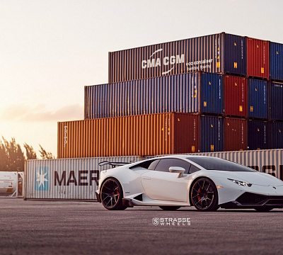 Фото дисков Strasse Wheels SM5R Deep Concave Monoblock на Lamborghini Huracan
