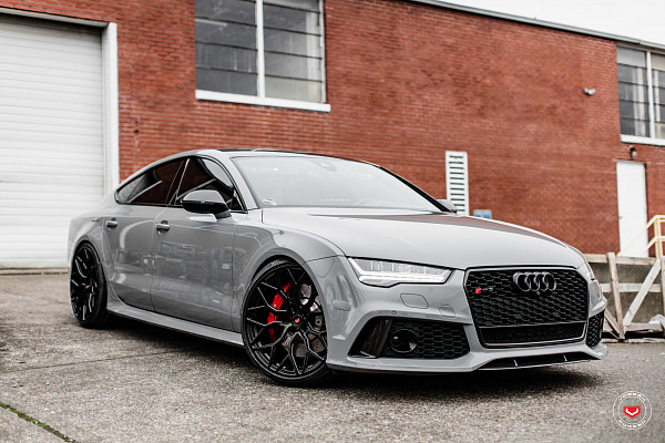 Фото дисков Vossen S17-01 Черный глянец на Audi A/RS 7 (4G)