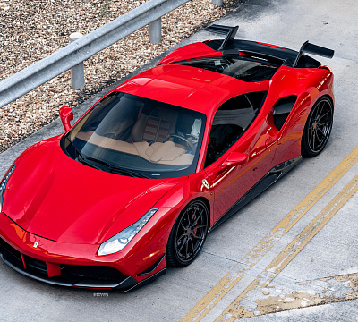 Фото дисков Strasse Wheels SV5 Deep Concave FS на Ferrari 488