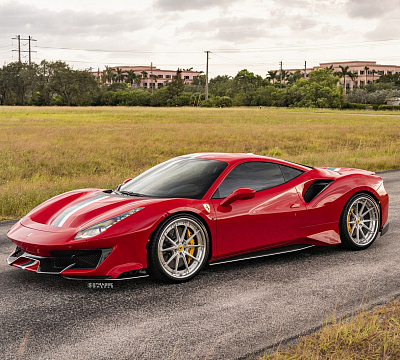 Фото дисков Strasse Wheels SV10 Deep Concave FS на Ferrari 488