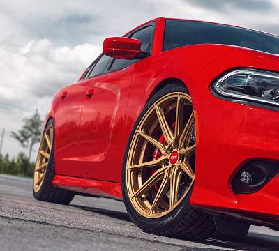 Фото дисков Vossen HF-3 на Dodge Charger VII