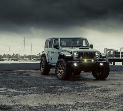 Фото дисков Vossen HFX-1 (5-Lug) на Jeep Wrangler IV (JL)
