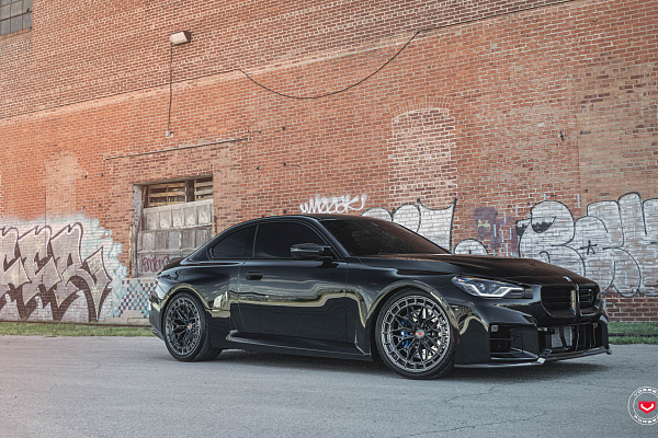 Фото дисков Vossen LC3-02 Глянцевый темный лак на BMW 2/M2 (G42/G87)