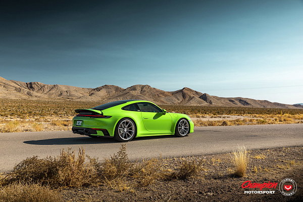 Фото дисков Vossen RS92 Полированный лак на Porsche 911 VIII