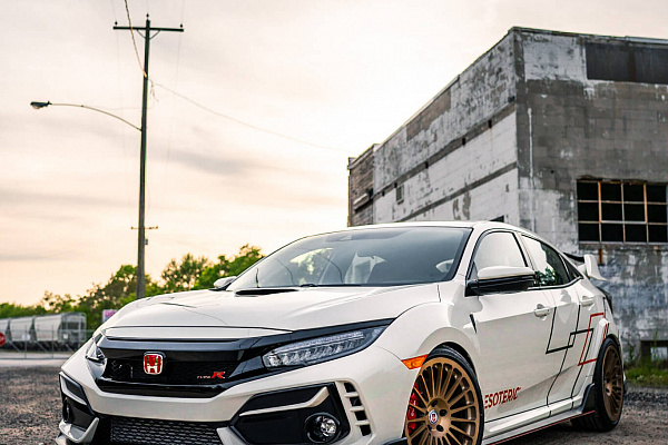 Фото дисков HRE 309M Сатиновое темное золото на Honda Civic Type R FK8