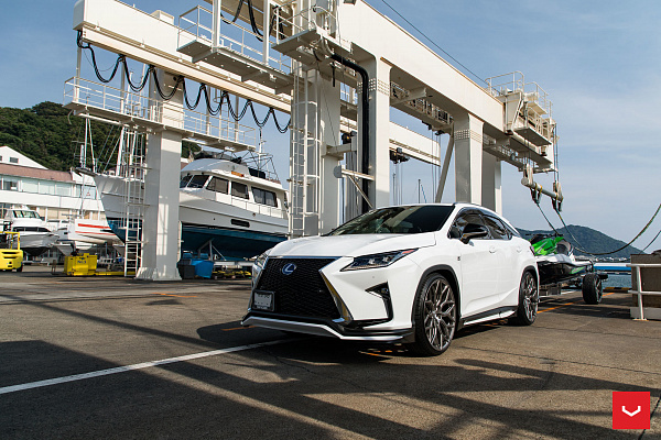 Фото дисков Vossen HF-2 Сатиновый графит на Lexus RX IV