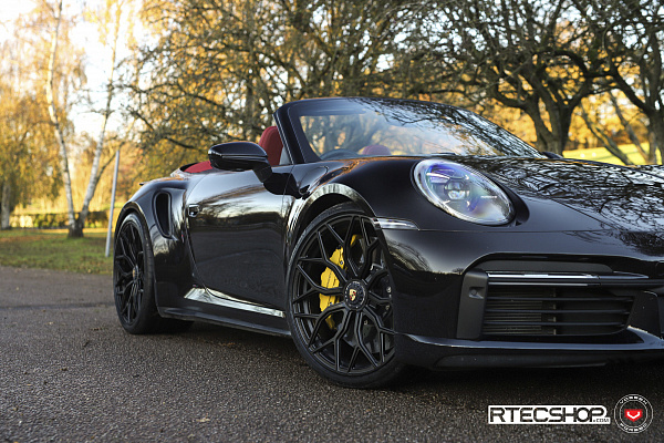 Фото дисков Vossen S17-01 Черный сатин на Porsche 911 VIII