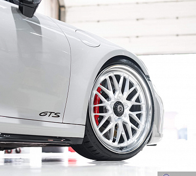 Фото дисков HRE 520 на Porsche 911 VIII