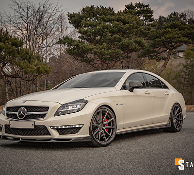 Фото дисков Vossen HF-3 на Mercedes-Benz CLS (C218)