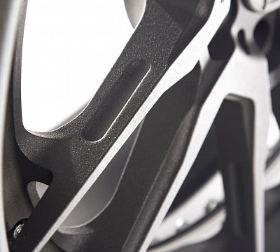 ADV.1 ADV5.2 Track Spec CS