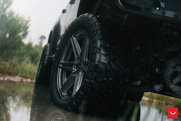 Фото дисков Vossen HF6-2 Сатиновый графит на Chevrolet Colorado