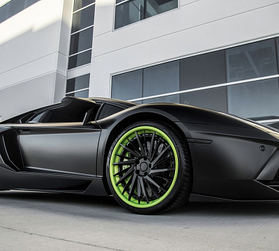 Фото дисков Savini SV64 на Lamborghini Aventador