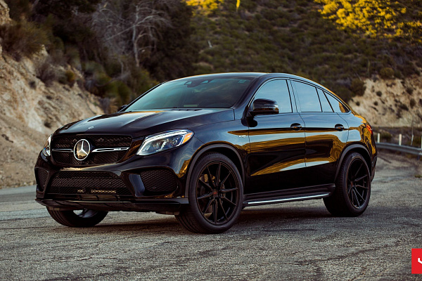 Фото дисков Vossen HF-3 Черный сатин на Mercedes-Benz GLE I