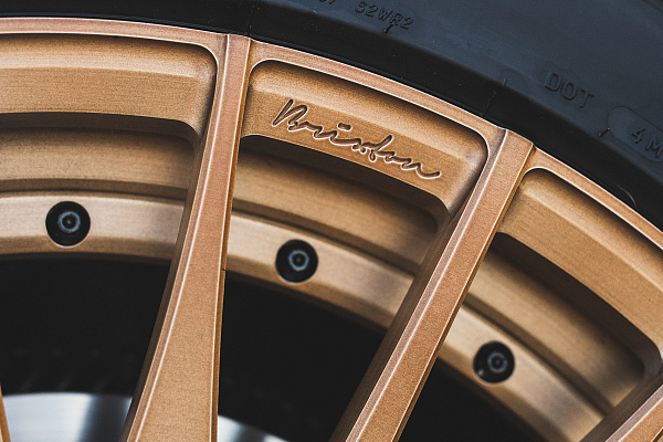 Фото дисков Brixton Forged HS1 Сатиновая медь на Audi E-tron