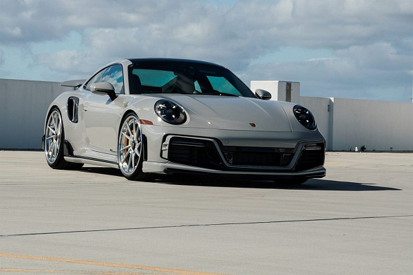 Фото дисков Anrky AN33 Сатиновый лак на Porsche 911 VIII