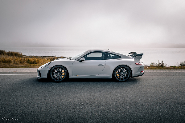 Фото дисков Brixton Forged CM5-R Черный сатин на Porsche 911 VIII