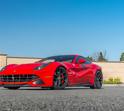 Фото дисков HRE P101SC на Ferrari F12