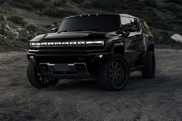 Фото дисков Brixton Forged BX01-M Черный матовый на GMC Hummer EV