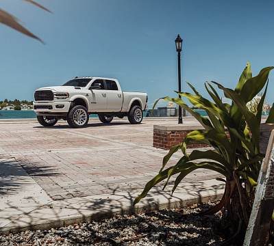 Фото дисков Vossen VFX-03 на Ram 1500 V