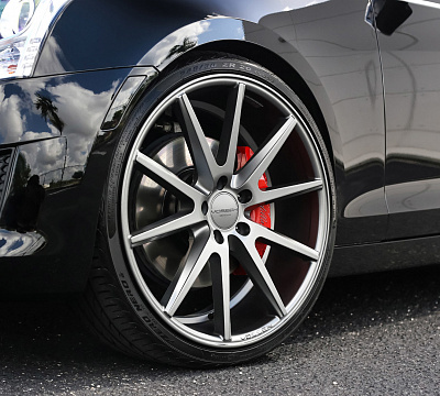 Фото дисков Vossen VFS-1 на Cadillac ATS