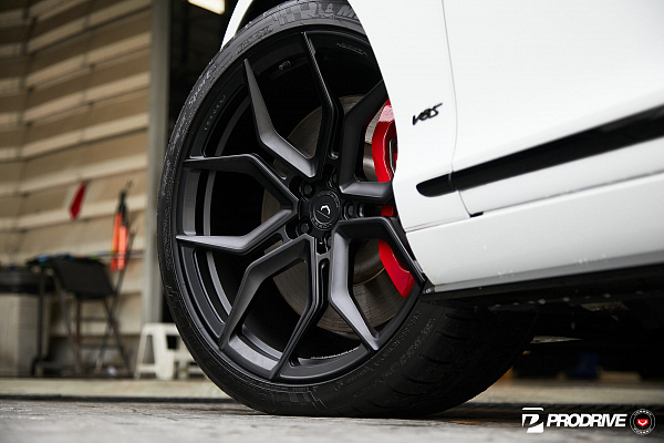 Фото дисков Vossen EVO-3 Черный сатин на Bentley Continental GT II