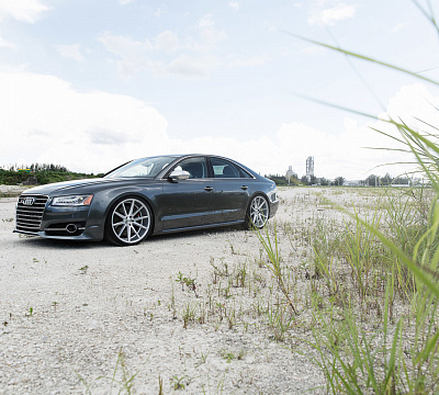 Фото дисков Vossen VFS-1 на Audi A/S 8 (D4)