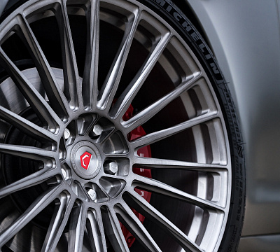 Фото дисков Vossen S17-04 на Tesla Model S