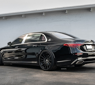 Фото дисков Strasse Wheels SV15T Deep Concave FS на Mercedes-Benz S-Class (W223)