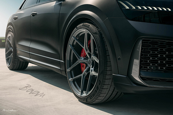 Фото дисков Brixton Forged PF7 Глянцевый графит на Audi Q8