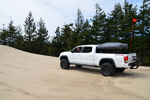Фото дисков Black Rhino ARMORY  на Toyota Tacoma III