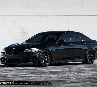 Фото дисков BC Forged HCS04 на BMW 5/M5 (F10)