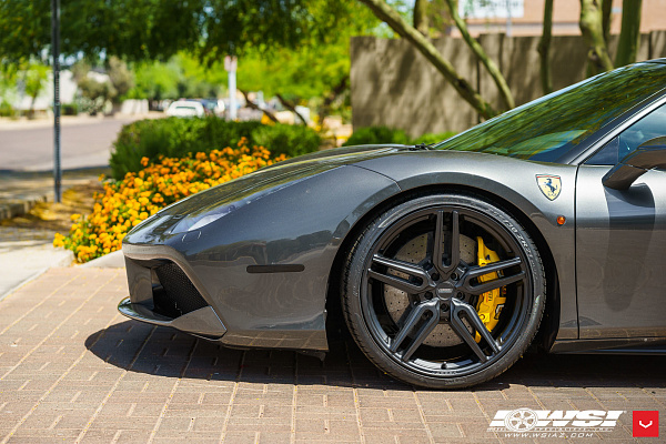 Фото дисков Vossen HF-1 Сатиновый графит на Ferrari 488