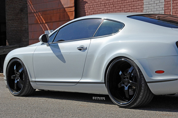 Фото дисков Strasse Wheels S5 Signature Черный глянец на Bentley Continental GT II