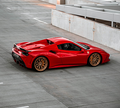 Фото дисков Brixton Forged CM6-R на Ferrari 488