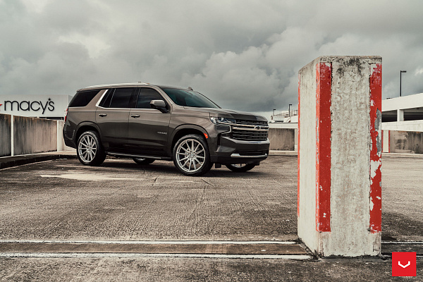 Фото дисков Vossen HF6-1 Серебро на Chevrolet Tahoe V