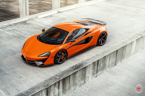 Фото дисков Vossen M-X5 Глянцевый темный лак на McLaren 570S