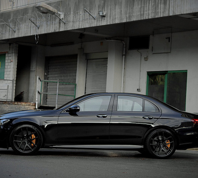 Фото дисков HRE R101 Lightweight на Mercedes-Benz E-Class (W213, S213, C238)