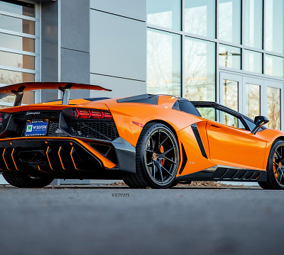 Фото дисков Strasse Wheels SM5R Deep Concave Monoblock на Lamborghini Aventador