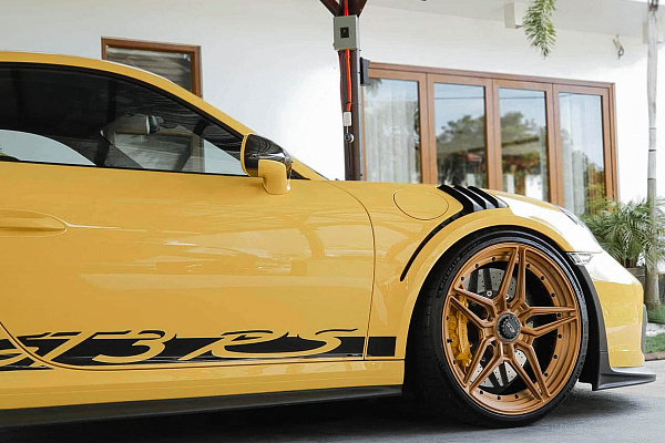 Фото дисков MV Forged VL22 Сатиновая бронза на Porsche 911 VII