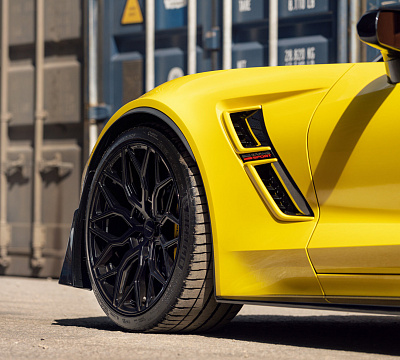 Фото дисков Vossen HF-2 на Chevrolet Corvette C7